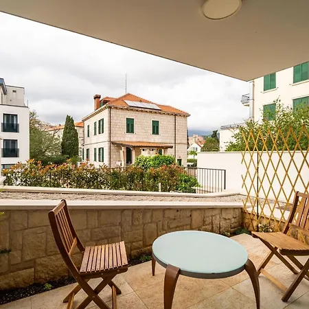 Studio Apartment Moskar Dubrovnik Exterior photo